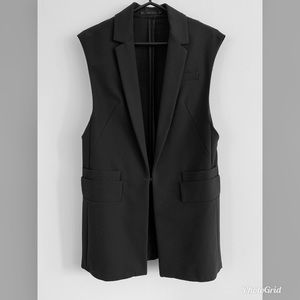 Zara sleeveless blazer